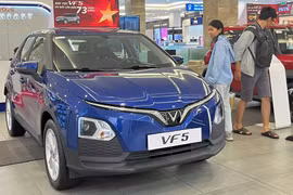 SUV đô thị: VinFast chiếm nửa thị phần, Yaris Cross sa sút vẫn bán chạy hơn Xforce