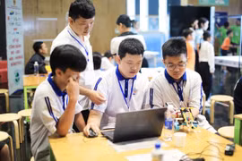 Khơi dậy niềm đam mê khoa học công nghệ cho thế hệ trẻ