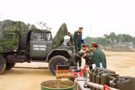 Huấn luyện gắn hội thao, nâng cao bản lĩnh lính công binh