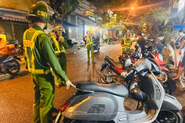 Chấn chỉnh lấn chiếm vỉa hè, lập lại trật tự đô thị