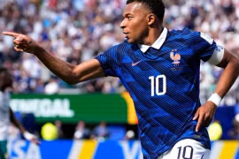 Mbappe lập cú đúp, tuyển Pháp vượt qua Senegal sau hiệp một đầy khó nhọc