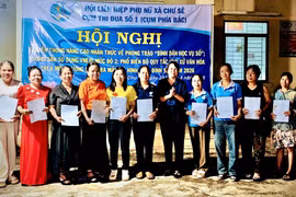 Xã Chư Sê ra mắt mô hình “Gia đình số” .