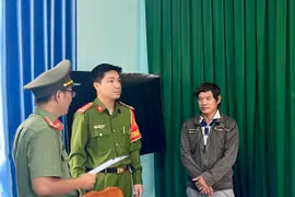 Người đàn ông ở Gia Lai bị khởi tố vì cất giấu súng hơi nhặt được để săn bắn.