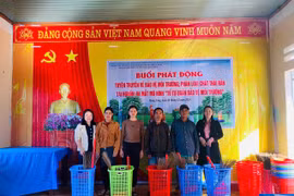 Ra mắt mô hình Tổ tự quản bảo vệ môi trường tại làng Đê Kôp-Doul