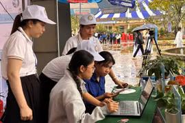 Xã Ân Tường tổ chức ngày hội Chuyển đổi số, phát động phong trào xây dựng “Gia đình số”.