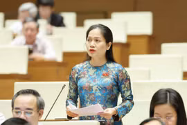 Phó Trưởng đoàn ĐBQH tỉnh Gia Lai Siu Hương đề nghị Chính phủ sớm ban hành khung vị trí việc làm, bảo đảm đủ số lượng và chất lượng cán bộ, công chức cấp xã.