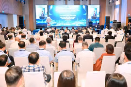 Cảng biển Việt Nam hướng tới xanh hóa, số hóa và kết nối chuỗi logistics