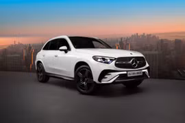 Mercedes GLC thêm bản hybrid sạc ngoài, giảm giá xe xăng tại Việt Nam
