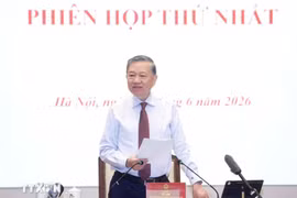 Tạo chuyển biến trong cắt giảm thủ tục hành chính và thể chế hóa chính sách