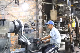 Bệ phóng cho sản phẩm công nghiệp nông thôn