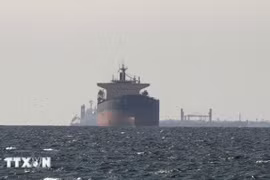 Căng thẳng Iran-UAE leo thang quanh tuyến hàng hải chiến lược Hormuz