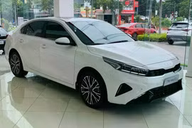 Mazda3 chiếm hơn 70% thị phần sedan hạng C dưới 900 triệu tại Việt Nam