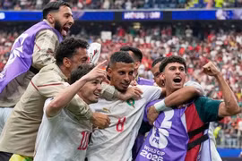 Morocco lên tiếng, chủ nhà dừng bước trong mơ World Cup
