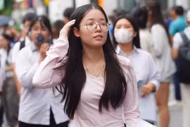 Điểm thi tốt nghiệp THPT môn Toán ở Tuyên Quang bất thường ra sao?