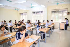 Điểm môn Toán trường chuyên Tuyên Quang vượt xa các trường cả nước