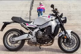 Yamaha XSR900 2027 nổi bật với màu trắng Neon thời thượng