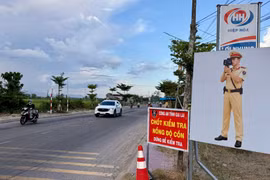 Hiệu quả từ tuyên truyền trực quan tại các “điểm nóng” giao thông