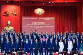 Khai mạc chương trình bồi dưỡng, cập nhật kiến thức cho Ủy viên Trung ương Đảng khóa XIV
