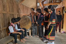 Báu vật trống cổ Jrai