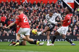 Highlight: MU thoát thua Fulham nhờ bàn gỡ hòa phút 89