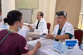 Đề xuất điều chỉnh mức đóng, mở rộng quyền lợi bảo hiểm y tế