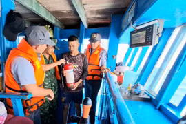 Gia cố “lá chắn” bảo vệ tàu cá, ngư dân - Kỳ 2: Từ cảnh báo đến hành động