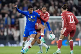 Highlight: Liverpool vượt ải Chelsea trên chấm luân lưu, giành vé tứ kết kịch tính