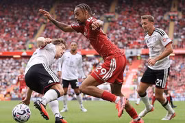 Highlight: Liverpool bất lực trước Fulham, sân Anfield im tiếng