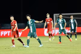 Thầy Kim tất bật 'săn đầu người' cho đội tuyển Việt Nam, cơ hội nào chờ Công Phượng?
