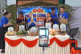 Người trẻ làm “đại sứ số” cho sản phẩm quê hương 