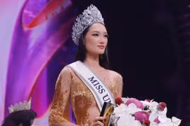 Nguyễn Quỳnh Anh đăng quang Miss Universe Vietnam 2026