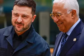 EU bơm tiền tài trợ Ukraine