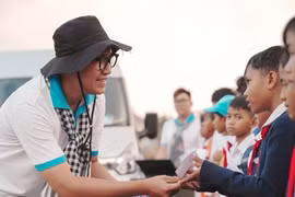 Sao Tháng Giêng tỏa sáng vì cộng đồng