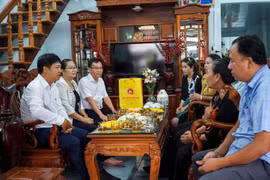 Nhớ tháng 5 Điện Biên