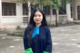 Thước phim đen trắng đưa nữ sinh người Nùng đến giải Nhất quốc gia môn Lịch sử