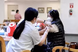 Mỹ trao 590 triệu USD cho Moderna phát triển vaccine mRNA phòng cúm