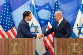 Israel tuyên bố chống lại Iran dưới sự ủng hộ của Tổng thống Mỹ