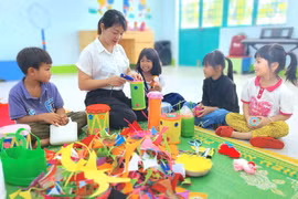 Theo dự thảo, Sở Giáo dục và Đào tạo chủ trì tổ chức tuyển dụng nhà giáo trong cơ sở giáo dục mầm non, tiểu học, THCS, trường phổ thông có nhiều cấp học có cấp học cao nhất là cấp THCS. Ảnh minh họa: Mộc Trà