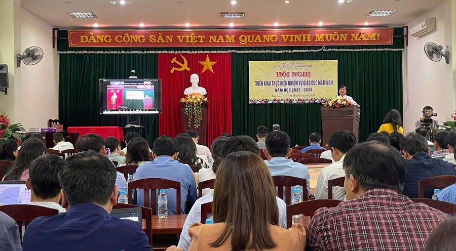 Đang cảnh hội nghị triển khai nhiệm vụ giáo dục mầm non năm học 2025-2026. Ảnh: Hồ Điểm giao-duc-mam-non.jpg
