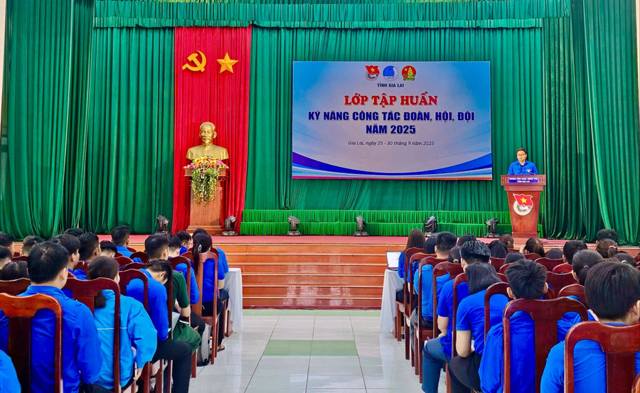 Quang cảnh lớp tập huấn. Ảnh: ĐVCC tap-huan-cong-tac-doan-hoi-1.jpg