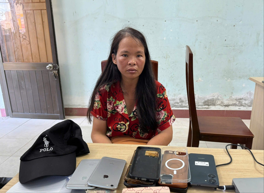 Đối tượng Nguyễn Thị Lãi tại cơ quan Công an. Ảnh: T.L nguyen-thi-lai-tai-co-quan-cong-an-baogialai-5660.jpg