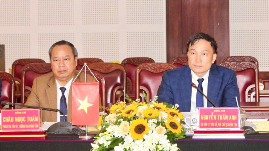 Các đồng chí lãnh đạo tỉnh Gia Lai tại buổi làm việc. Ảnh: Vũ Thảo 2.jpg