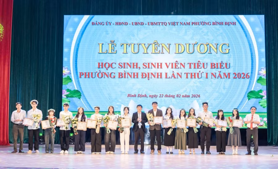 gen-n-tuyen-duong-hoc-sinh.jpg