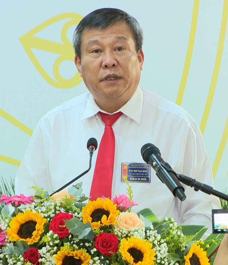 Đồng chí Thái Thanh Bình-Ủy viên Ban Thường vụ Tỉnh ủy, Chủ nhiệm Ủy ban Kiểm tra Tỉnh ủy phát biểu chỉ đạo Đại hội. Ảnh: Văn Vỹ dong-chi-thai-ngoc-binh-1.jpg