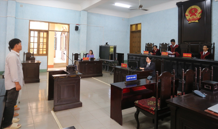 Hội đồng xét xử đã bác kháng cáo của các bị cáo. Ảnh: Văn Ngọc hoi-dong-xet-xu-da-bac-khang-cao-cua-cac-bi-cao-anh-van-ngoc.jpg