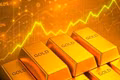 Cuối tuần (23-8), giá vàng trong nước neo ở mức cao