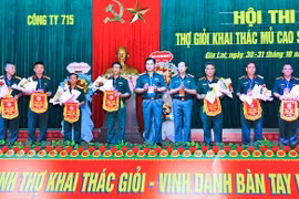 Công ty 715 thi thợ giỏi khai thác mủ cao su năm 2024