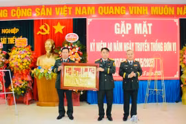 Xí nghiệp Khảo sát thiết kế Binh đoàn 15 kỷ niệm 40 năm Ngày truyền thống