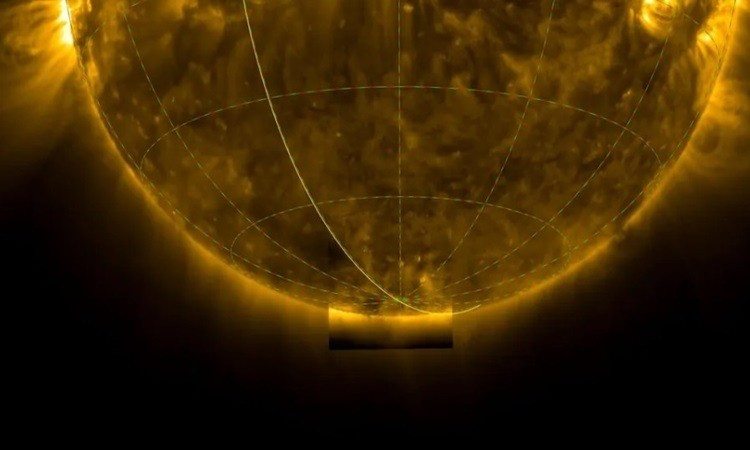 Ảnh chụp cực Nam Mặt Trời của tàu Solar Orbiter. (Ảnh: ESA) vne-pole-1749701494-5677-1749701.jpg