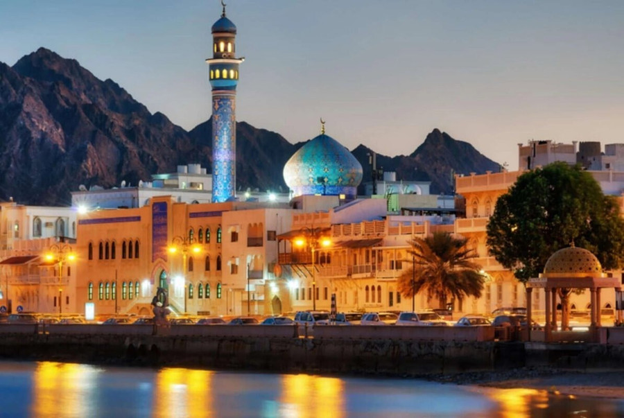 Oman là quốc gia vùng Vịnh đầu tiên đánh thuế thu nhập cá nhân từ năm 2028. (Ảnh: Internet) tour-du-lich-oman-dulich-de-men.jpg